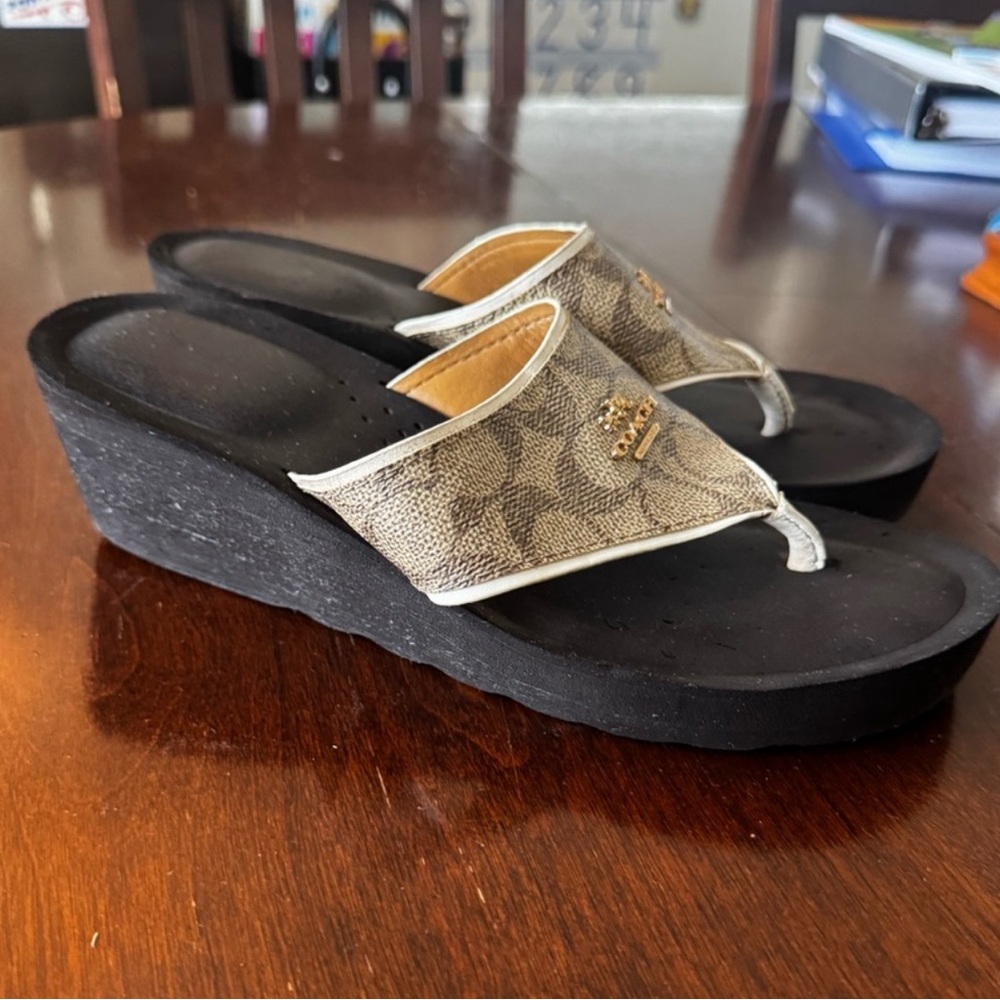 Coach Janice Signature Wedge Brown and Tan Sandals Women's | Size 7.5